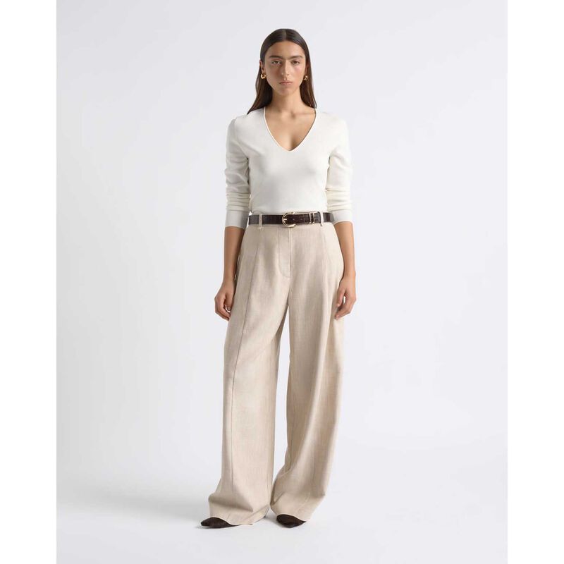 Cue Milano Long Sleeve V Neck Knit image number 3